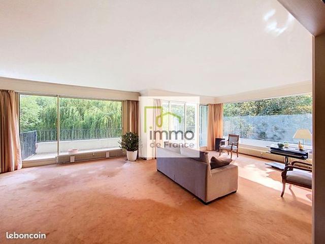Appartement 5 pièces 155 m²