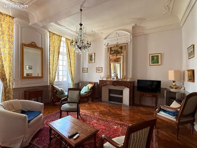 Appartement 5 pièces 155 m²
