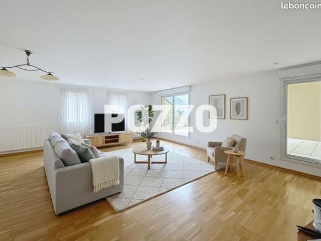 Appartement 5 pièces 155 m²