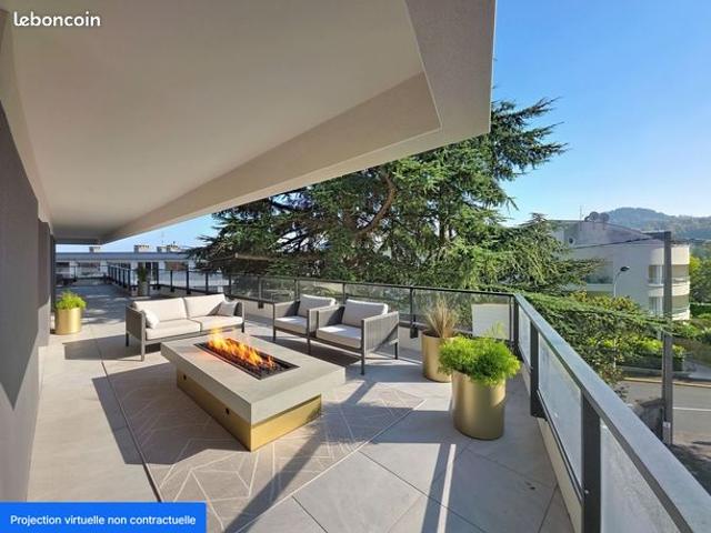 Appartement 5 pièces 156 m²
