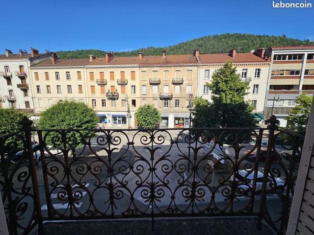 Appartement 5 pièces 156 m²
