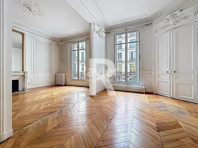 Appartement 5 pièces 156 m²