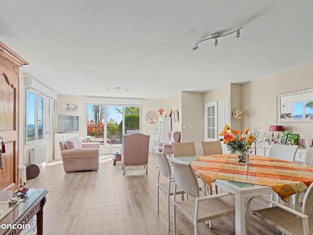 Appartement 5 pièces 157 m²