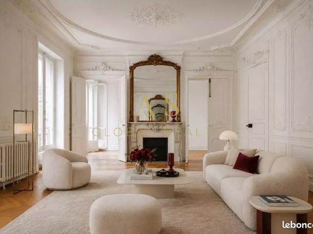 Appartement 5 pièces 157 m²