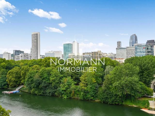 Appartement 5 pièces 157 m²