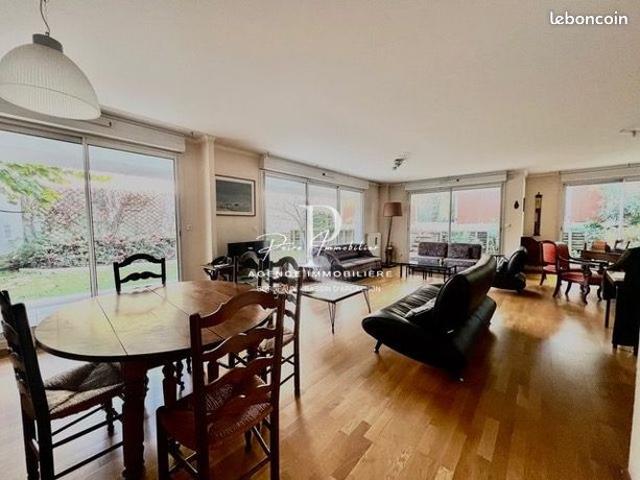Appartement 5 pièces 158 m²