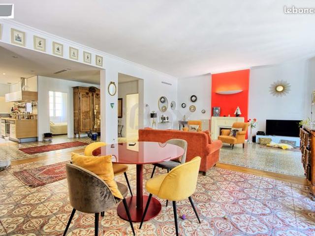 Appartement 5 pièces 158 m²