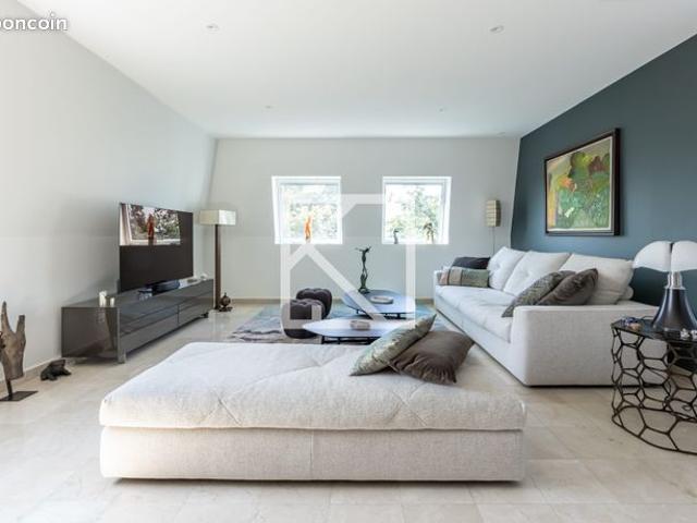 Appartement 5 pièces 159 m²