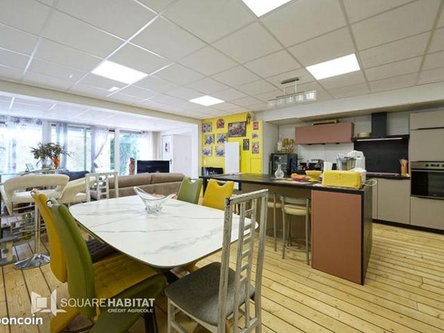 Appartement 5 pièces 159 m²