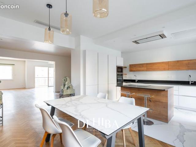 Appartement 5 pièces 160 m²