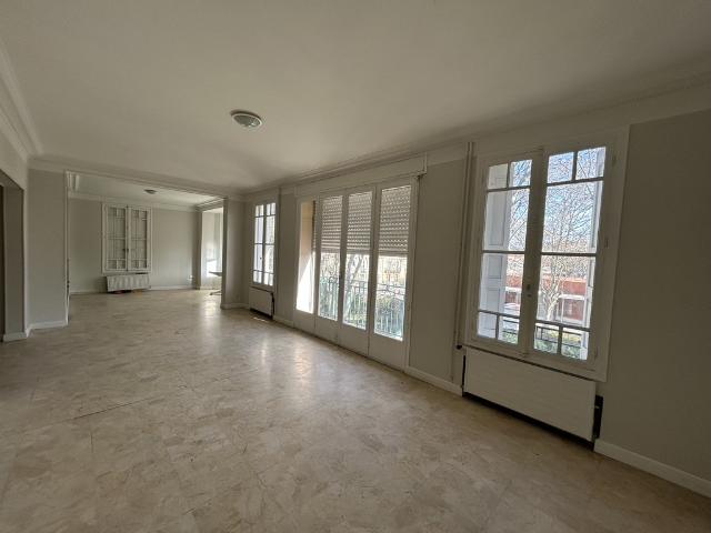 Appartement 5 pièces 160 m²