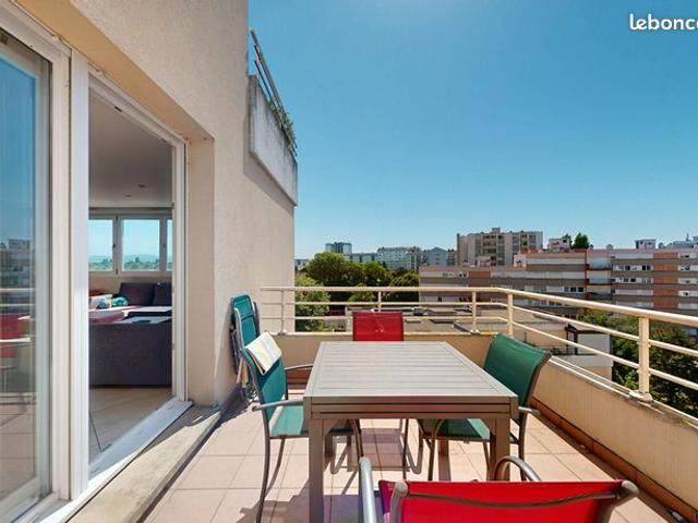 Appartement 5 pièces 160 m²