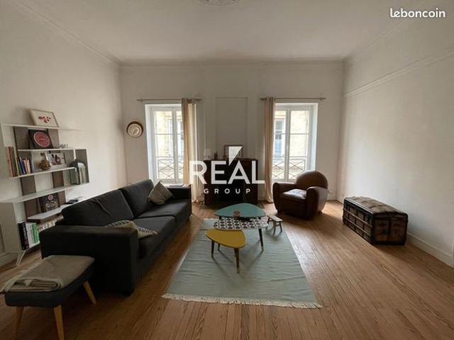 Appartement 5 pièces 161 m²