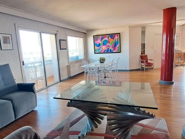 Appartement 5 pièces 161 m²