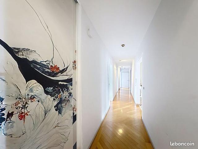 Appartement 5 pièces 162 m²