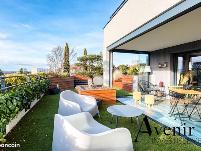 Appartement 5 pièces 162 m²