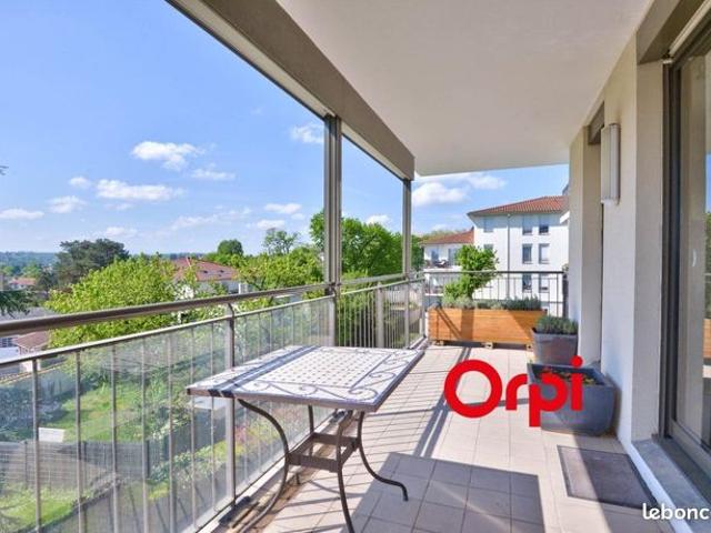 Appartement 5 pièces 162 m²
