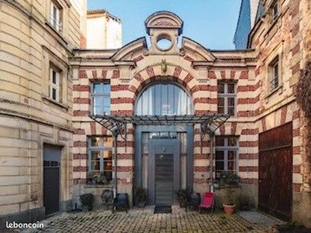 Appartement 5 pièces 163 m²