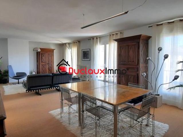 Appartement 5 pièces 164 m²