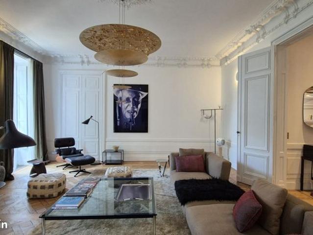 Appartement 5 pièces 164 m²