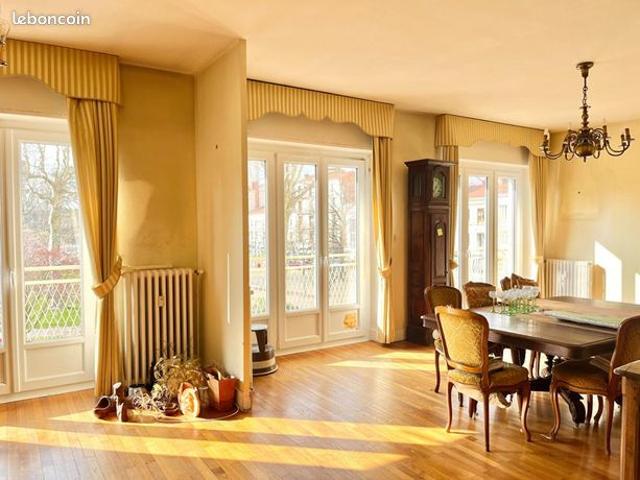 Appartement 5 pièces 165 m²