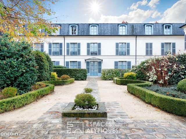 Appartement 5 pièces 165 m²