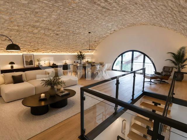 Appartement 5 pièces 167 m²