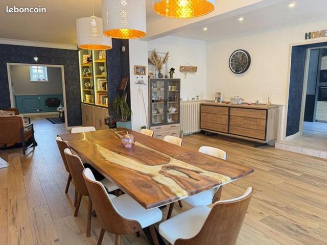 Appartement 5 pièces 167 m²