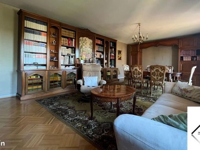 Appartement 5 pièces 168 m²