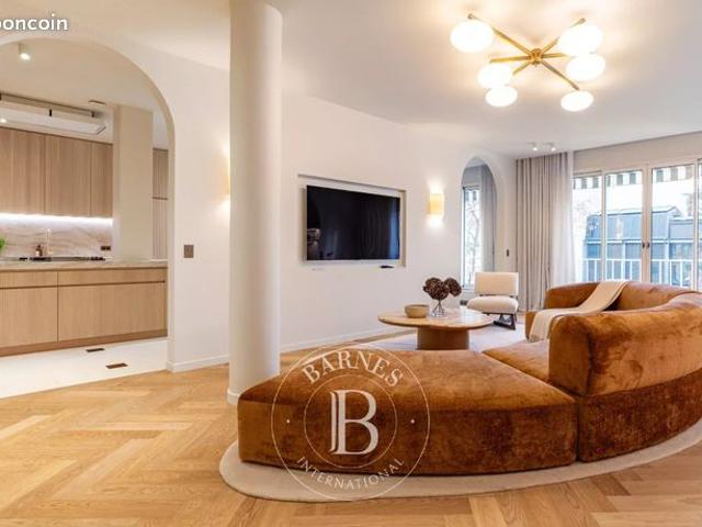 Appartement 5 pièces 168 m²