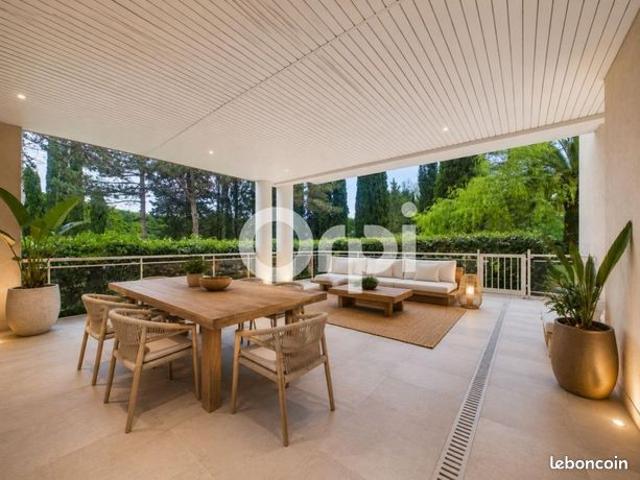 Appartement 5 pièces 169 m²