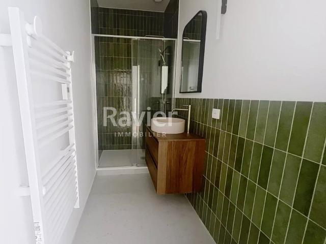 Appartement 5 pièces, 169 m² à louer à Paris 9 75009