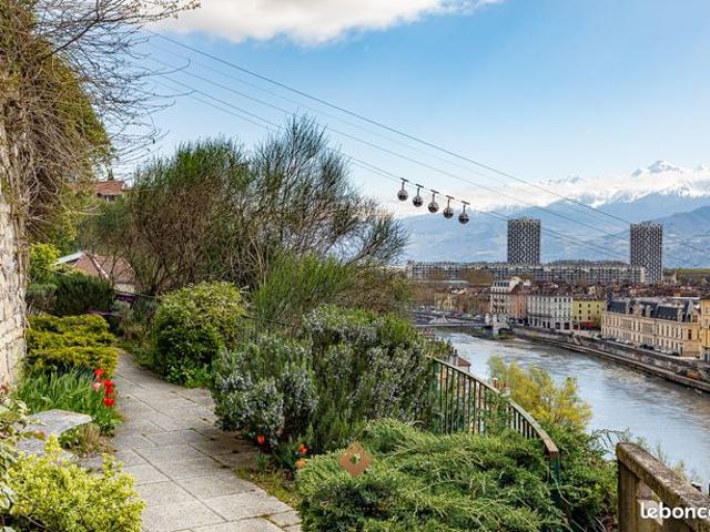 Appartement 5 pièces 170 m²