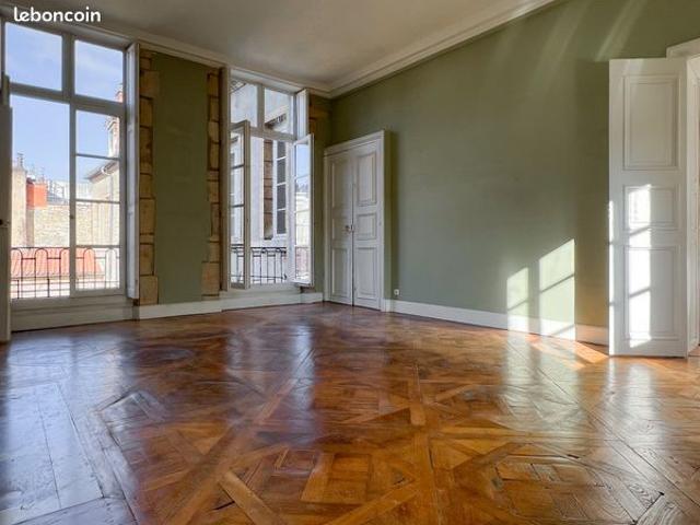 Appartement 5 pièces 170 m²