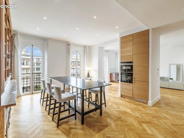 Appartement 5 pièces 170 m²