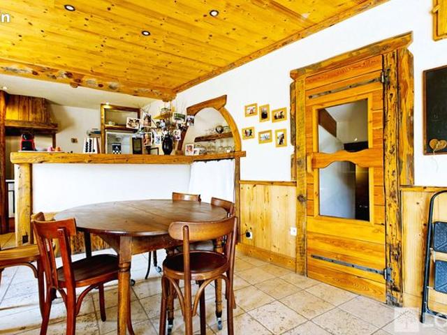 Appartement 5 pièces 170 m²