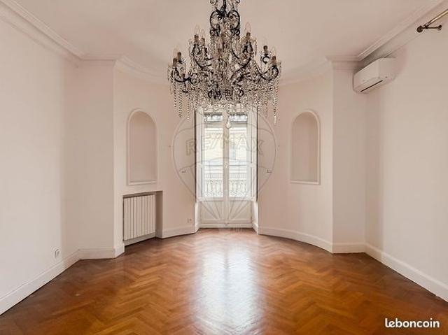 Appartement 5 pièces 171 m²