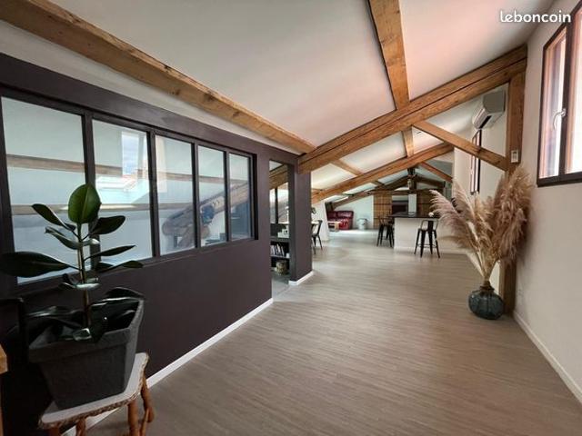 Appartement 5 pièces 171 m²
