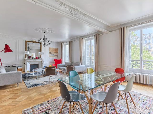 Appartement 5 pièces 172 m²