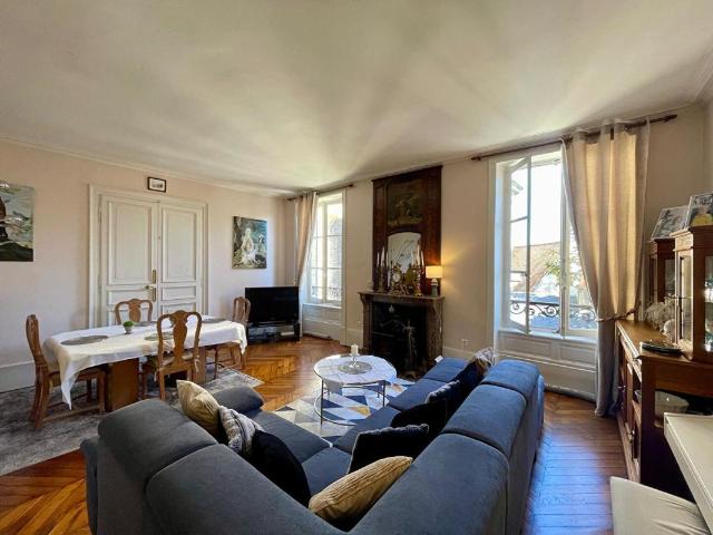 Appartement 5 pièces 173 m²