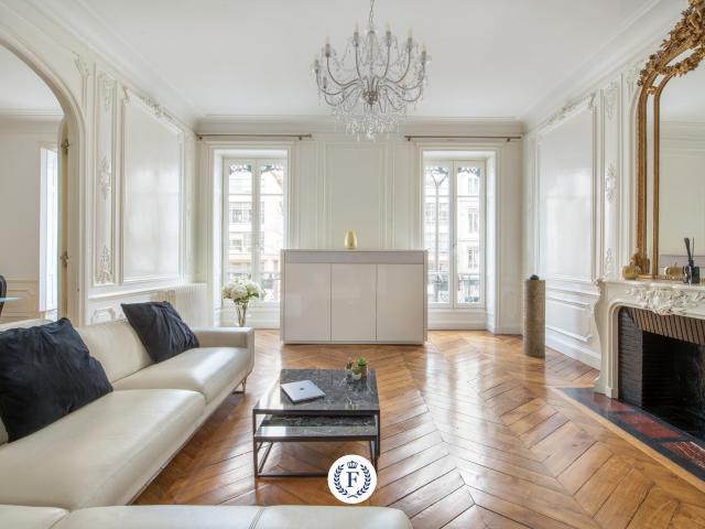 Appartement 5 pièces 175 m²