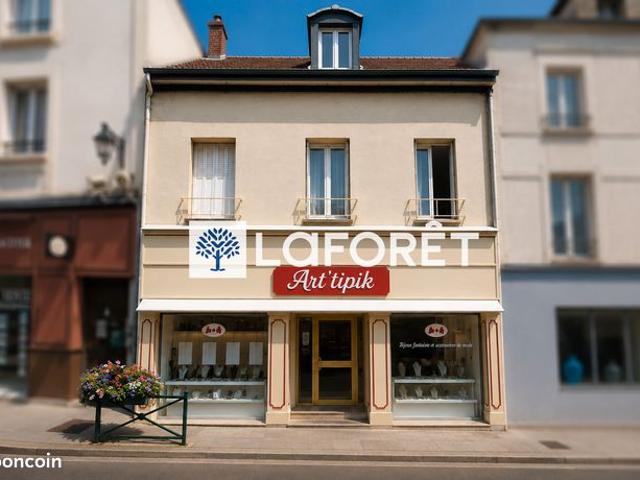 Appartement 5 pièces 176 m²