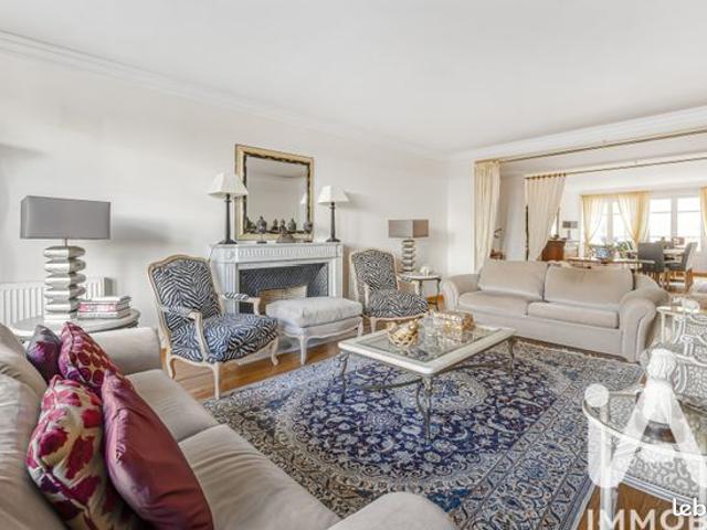 Appartement 5 pièces 176 m²