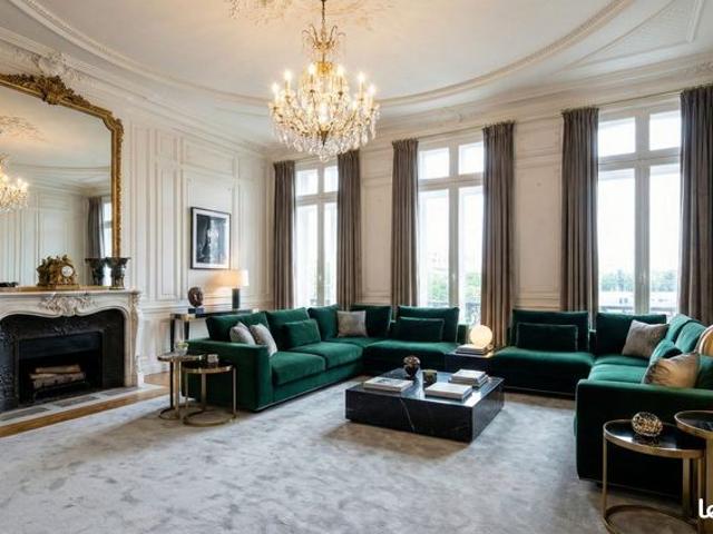 Appartement 5 pièces 176 m²