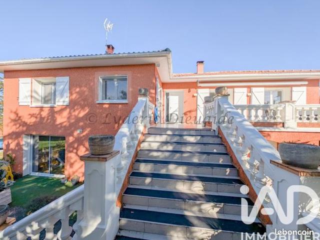 Appartement 5 pièces 177 m²