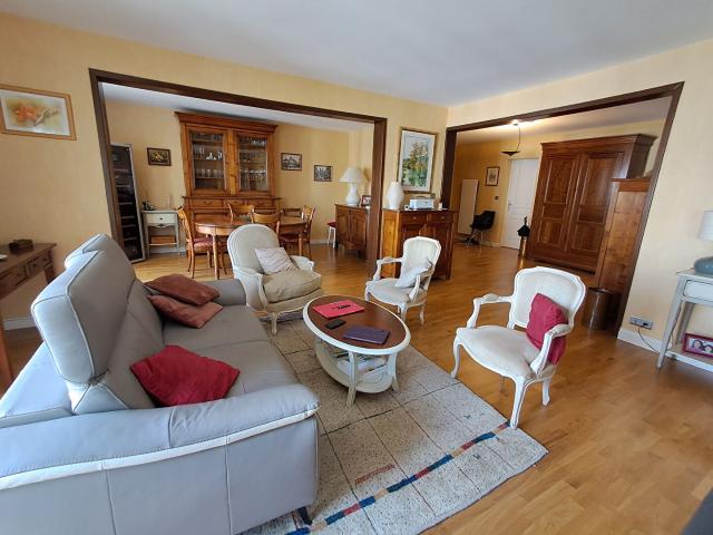 Appartement 5 pièces 177 m²