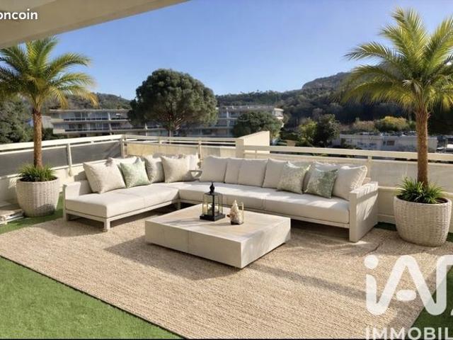 Appartement 5 pièces 178 m²