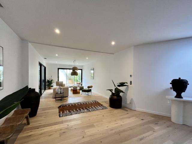 Appartement 5 pièces 178 m²