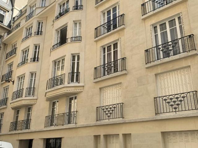 Appartement 5 pièces 179 m²