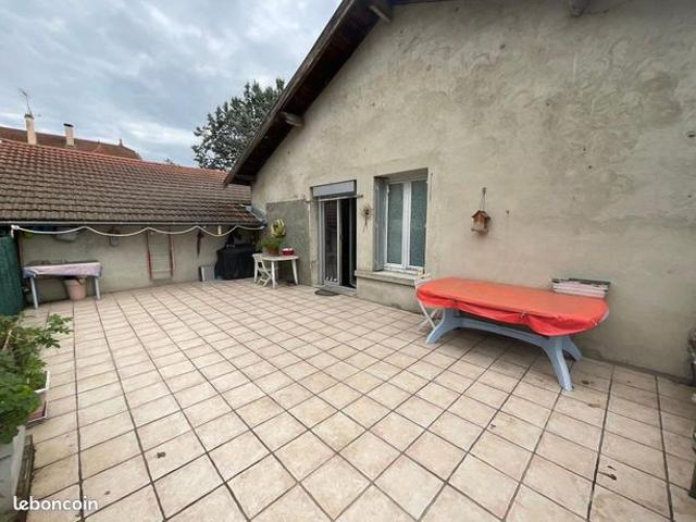Appartement 5 pièces 181 m²